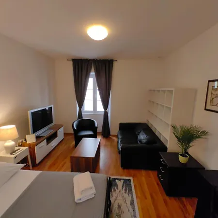 Citypulse Apartman 아파트 자다르