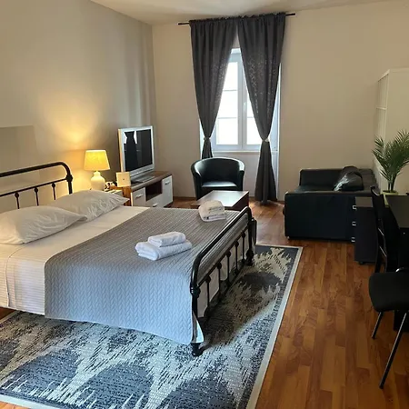 Citypulse Apartman * 자다르